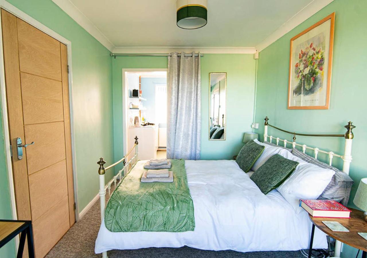 Broadstairs, Bays & Golf - Sleeps 2 아파트 외부 사진